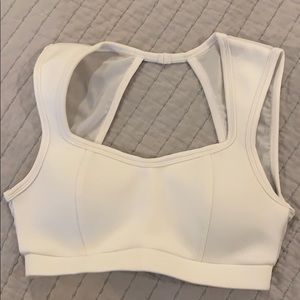 Cleo Harper sports Bra